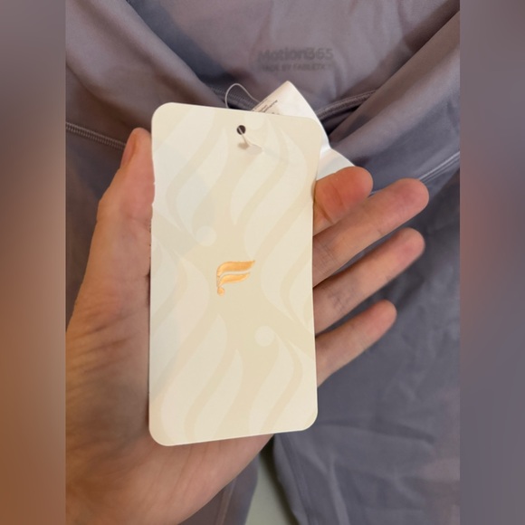 FABLETICS NWT Trinity Motion365 High-Waisted Legging Grey Violet/Barely Blue, M - Picture 12 of 12